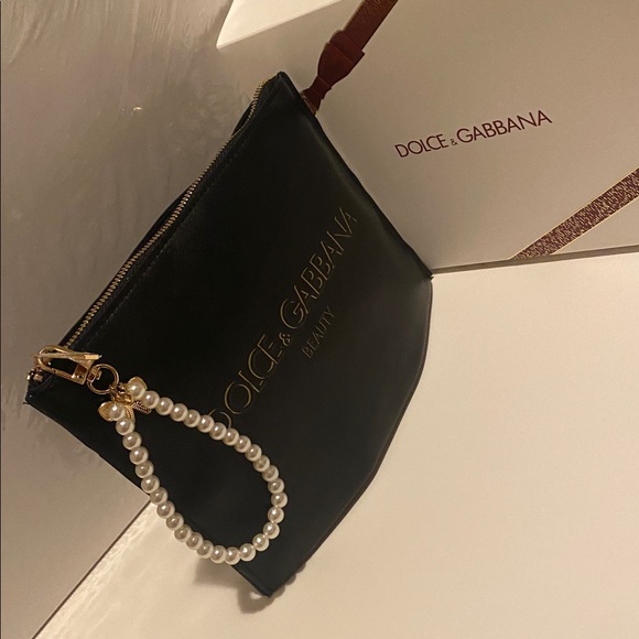 Dolce & Gabbana Black Logo Pouch - Picture 6 of 14